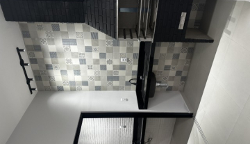 C3818 10.JPG